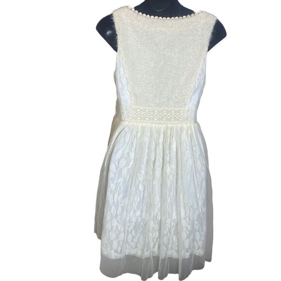 Ryu Anthropologie dress coquette fit & flare eggshell white lace/mesh fairy - Picture 8 of 10